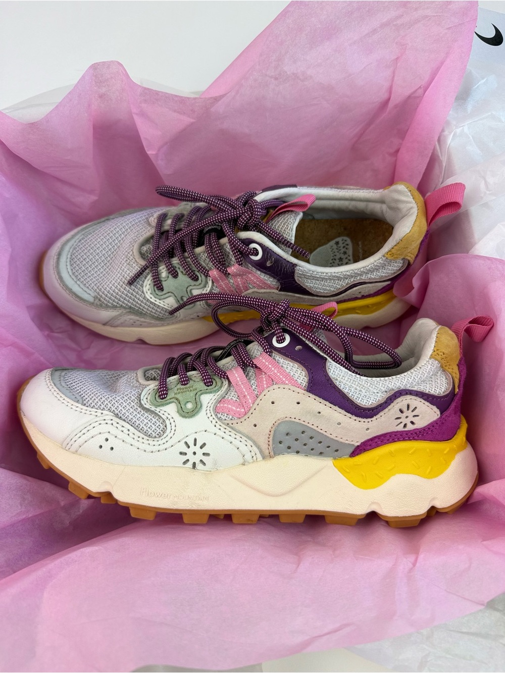 Flower Mountain Multicolor Sneakers Women’s US 6.5 EU 37